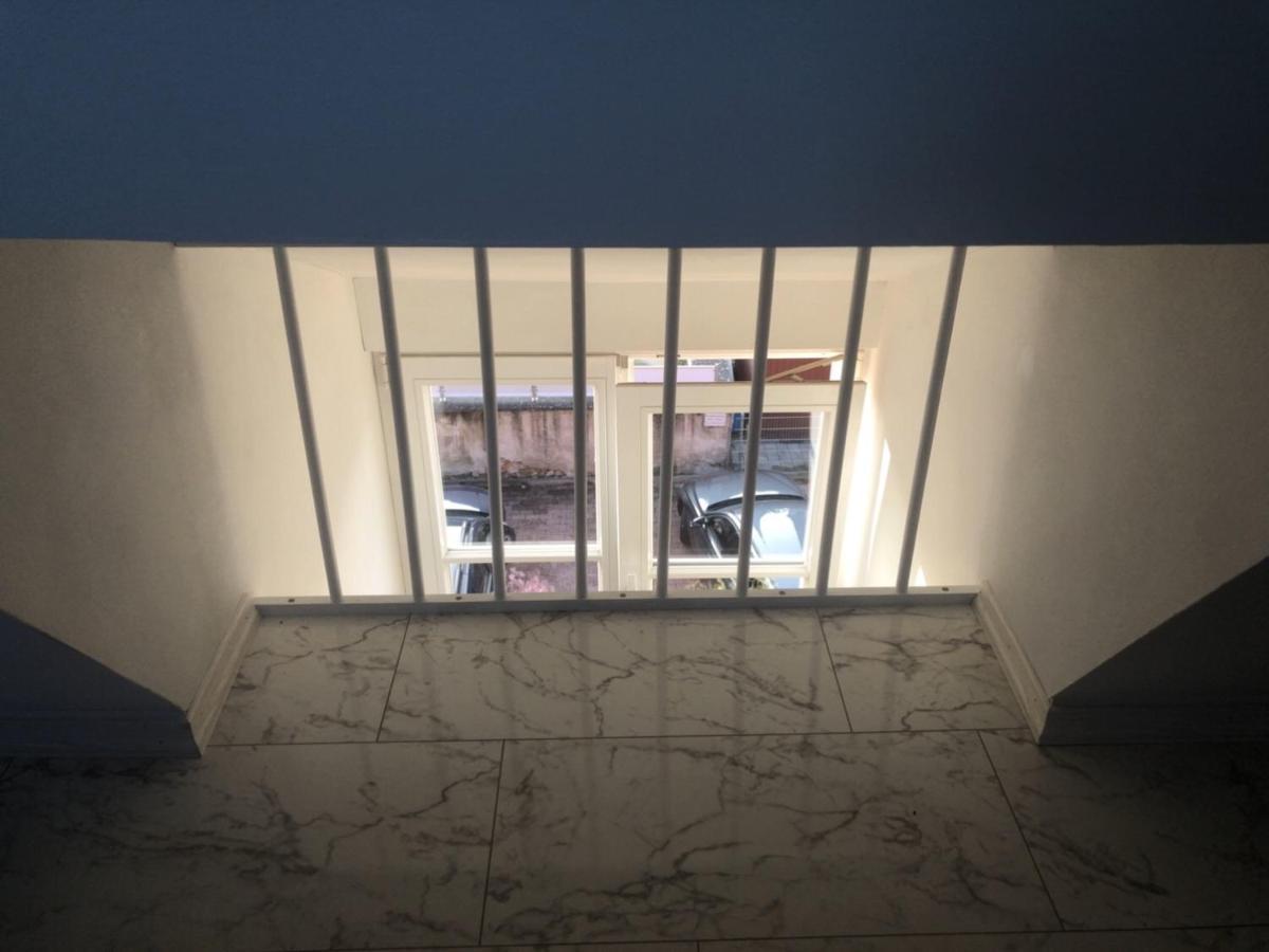 Dachgeschosswohnung-15Min Vom Europa Park Entfernt Kenzingen Extérieur photo