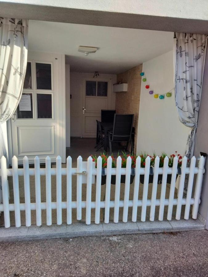 Dachgeschosswohnung-15Min Vom Europa Park Entfernt Kenzingen Extérieur photo