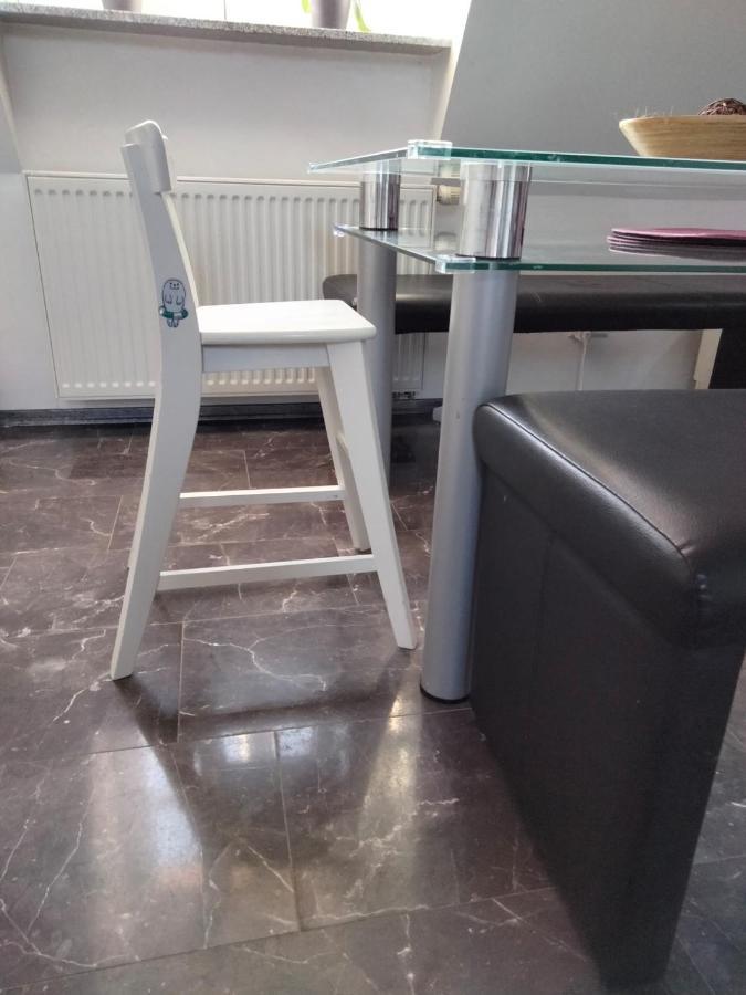 Dachgeschosswohnung-15Min Vom Europa Park Entfernt Kenzingen Extérieur photo